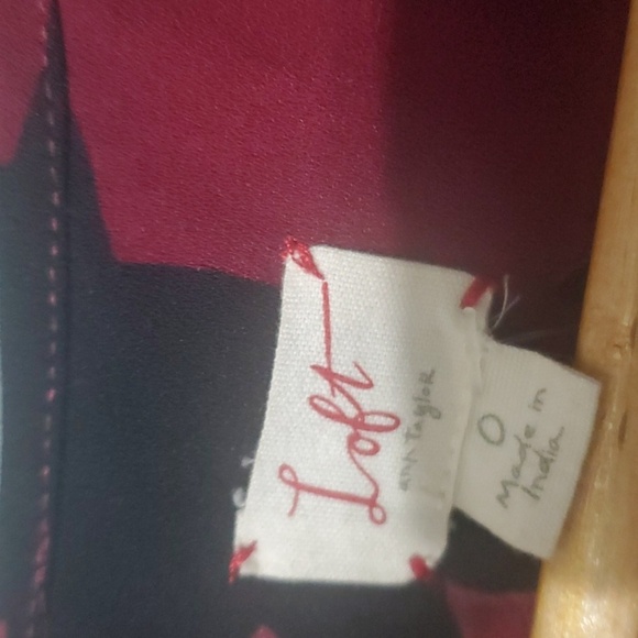 Loft Dress Womens Size 0 Black and Red Floral Abstract Large Flower Repeat Print - Picture 7 of 10